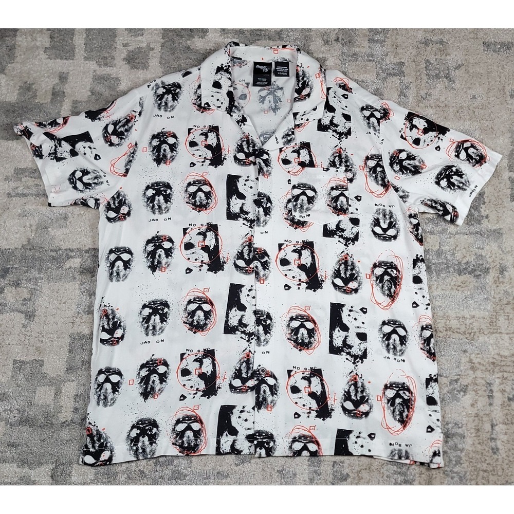 Friday the 13th Men's Jason Button-Up Horror Short‎ Sleeve Shirt Size Large